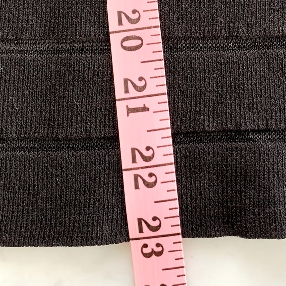 Dana Buchman black knit short sleeve horizontal sheer stripe top Size M - Picture 7 of 7